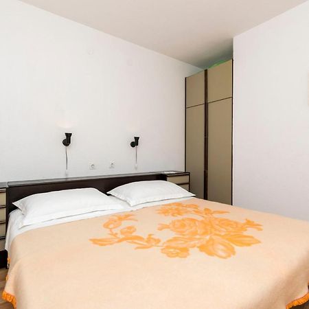 Apartments Neda Трогир Экстерьер фото