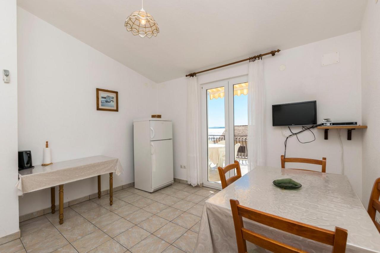 Apartments Neda Трогир Экстерьер фото